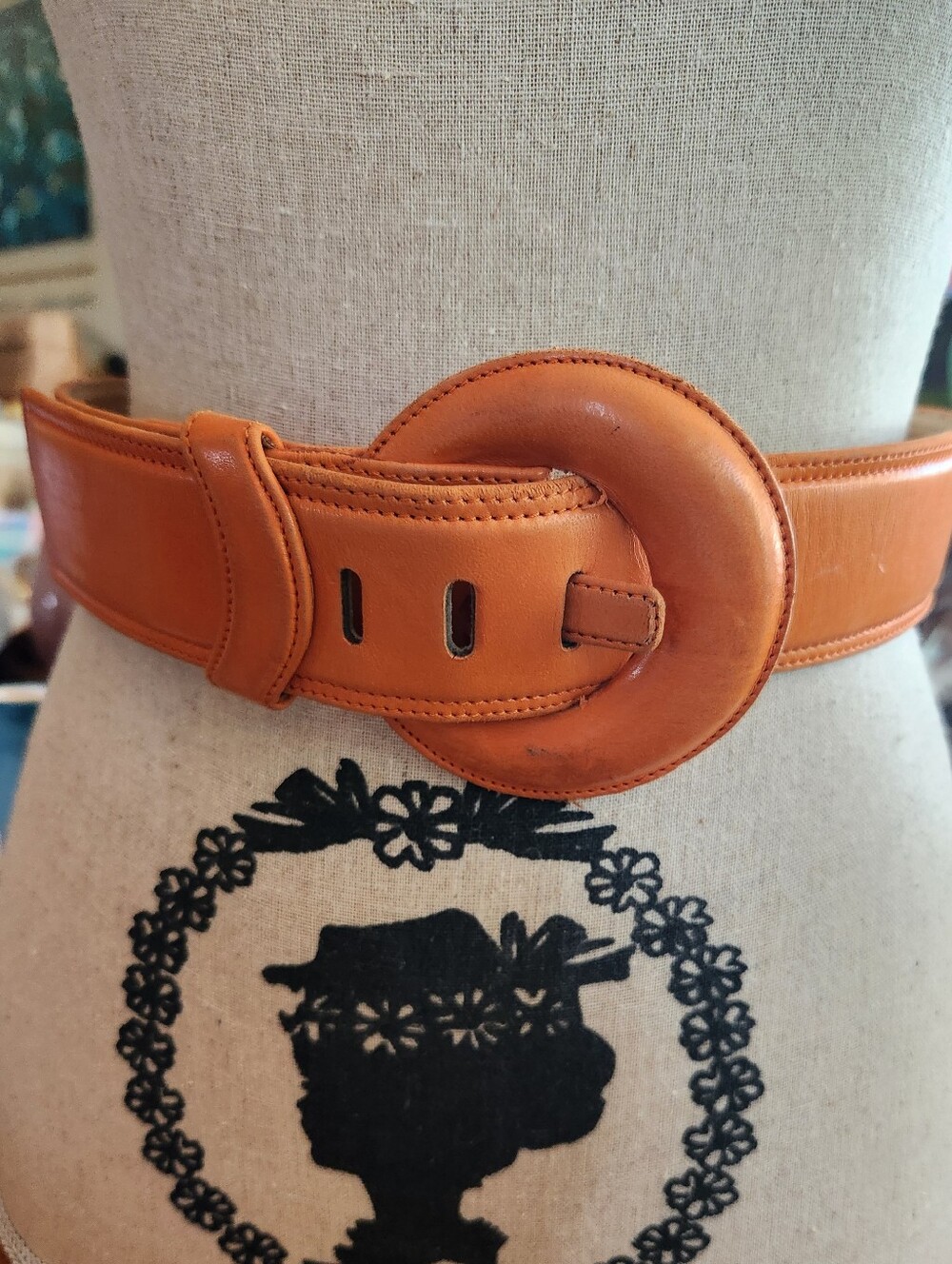 80'S VACHER MOD Luxury ORANGE 2" Wide Leather Belt  Round Buckle FRANCE GVC 35"